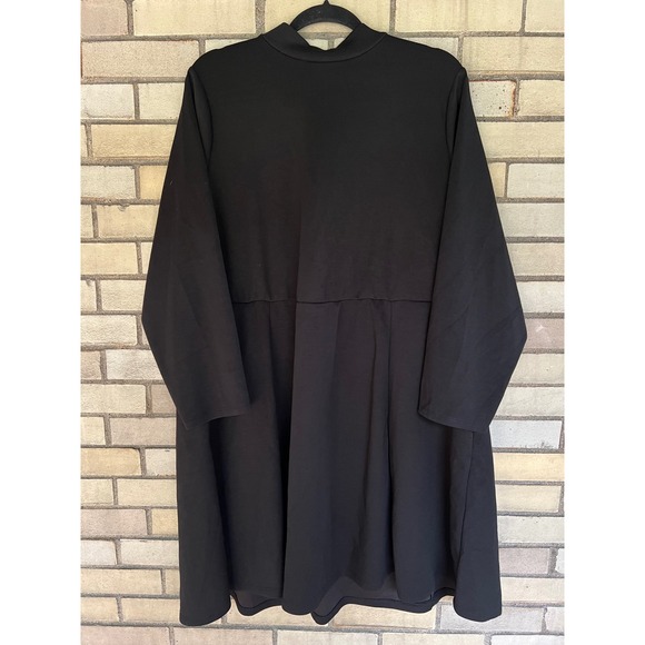 torrid Dresses & Skirts - Torrid Black Mini Studio Cupro Mock Neck Dress Pockets Stretch Knit Size 4X NWT